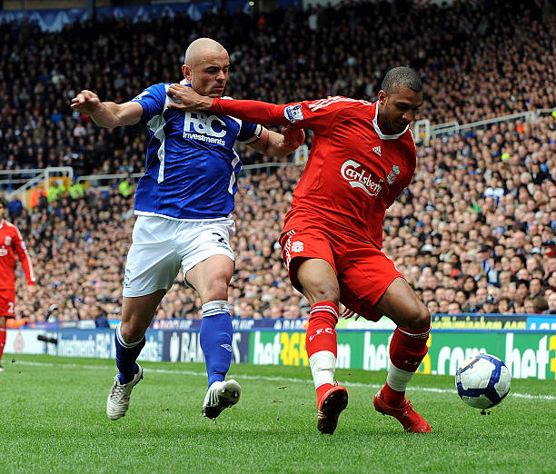 不僅僅在於 不僅僅在於