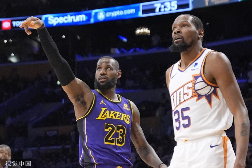 露头角后 露头角后