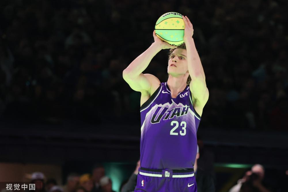 在紧张激烈 在紧张激烈