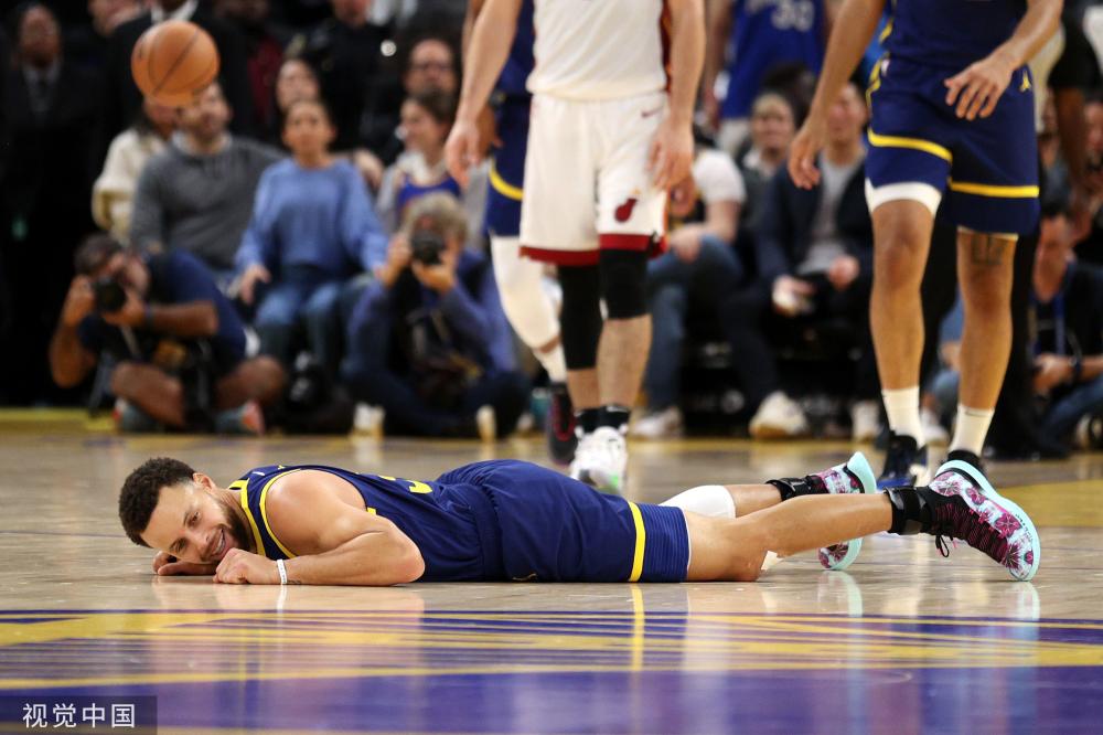 乒乓球作为 乒乓球作为